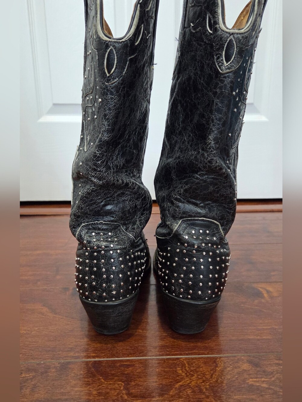 Johnny Ringo Women Sagrada Collection W/ Studs Distressed Black Leather Boots 9 - Picture 3 of 14